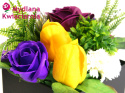 Bukiet kwiatów mydlanych Gracja - fioletowo-żółty