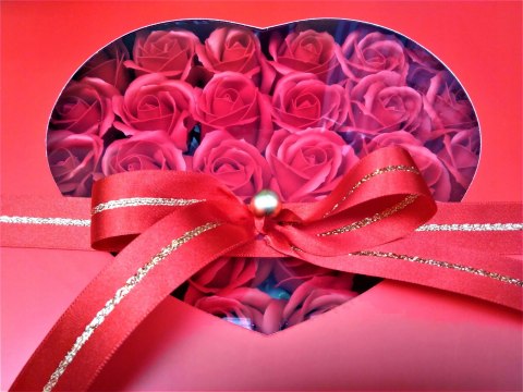 Kwiaty Mydlane FlowerBox zestaw Premium Max 40 róż Kwiaty Mydlane FlowerBox zestaw Premium Max 40 róż