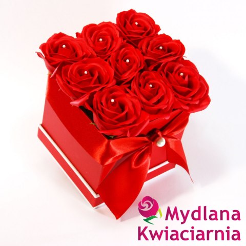 Bukiet Mydlany flower box z kokardą