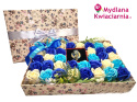 FlowerBox zestaw Premium 36 róż z biżuterią wenecką