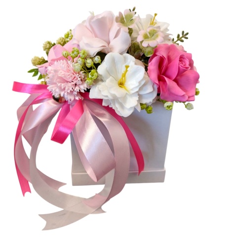 Bukiet kwiatów mydlanych Gracja mix - różowy