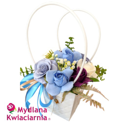Bukiet mydlany w dekoracyjnej torebce